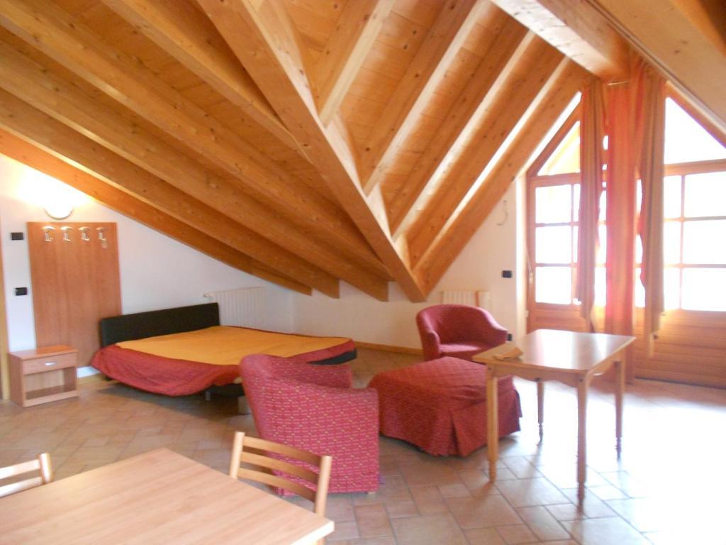 Residence Le Orchidee Bormio Habitación foto